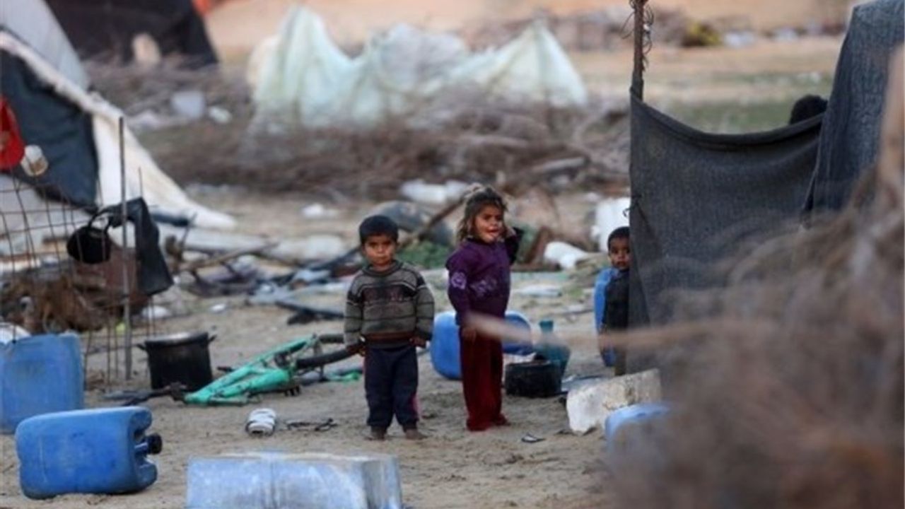 İsrail Gazze’de katliam sürdürüyor: 7’si hastane bahçesinde 23 Filistinli hayatını kaybetti görseli