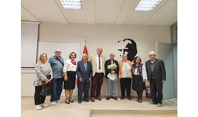 Hidayet Karakuş, Atatürk’ün eğitime ve öğretmene verdiği önemi anlattı görseli