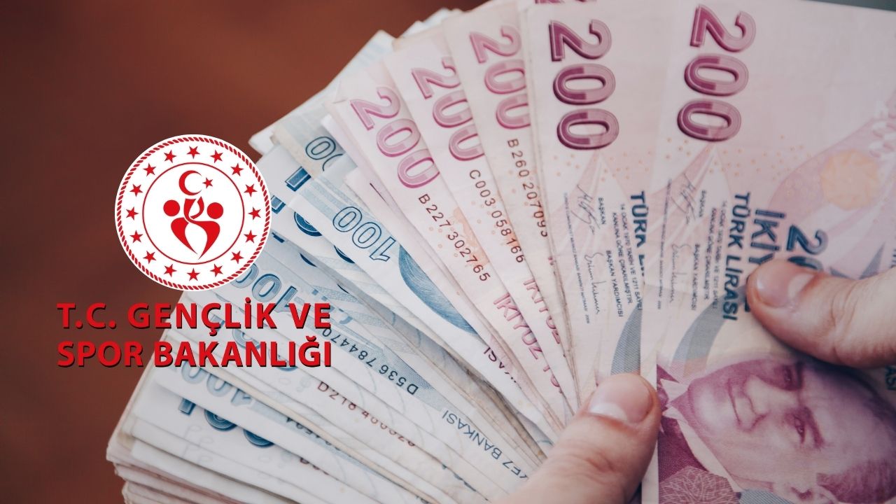 Üniversite öğrencilerine ilk burs ve kredi ödemeleri yapılıyor görseli