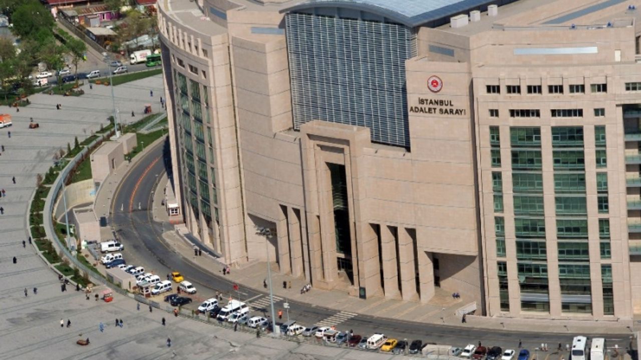 "Futbolda bahis" operasyonunda gözaltındaki 37 şüpheli adliyeye sevk edildi görseli