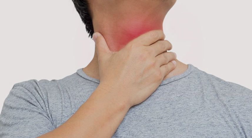 BOĞAZ AĞRISINA NE İYİ GELİR? İŞTE UZMANLARIN ÖNERİLERİ görseli