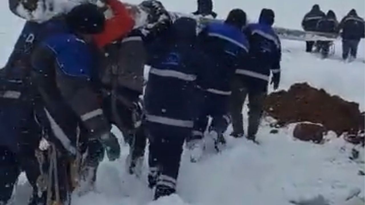 Vali Aygöl: Tunceli’de Karla Mücadelede Kahramanlık destanı görseli