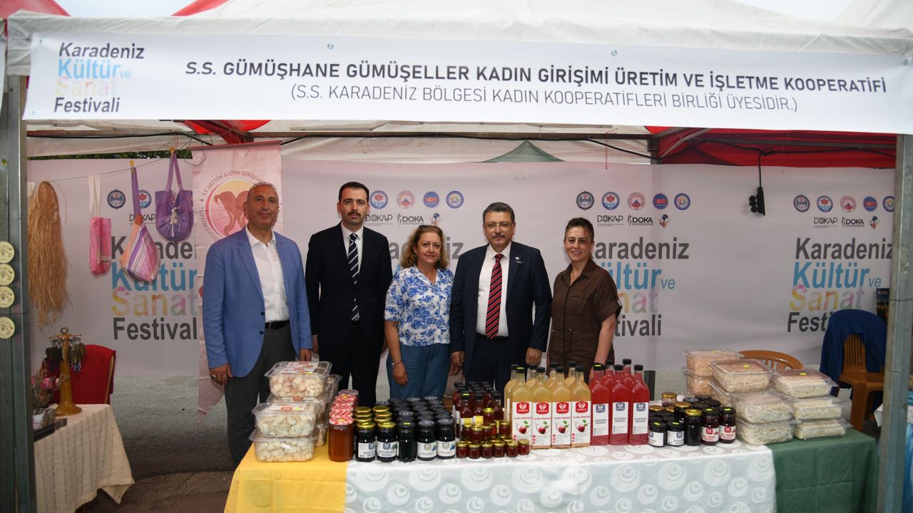 Trabzon Belediye Başkanı: "Üreten kadınlara destek vermek görevimizdir" görseli