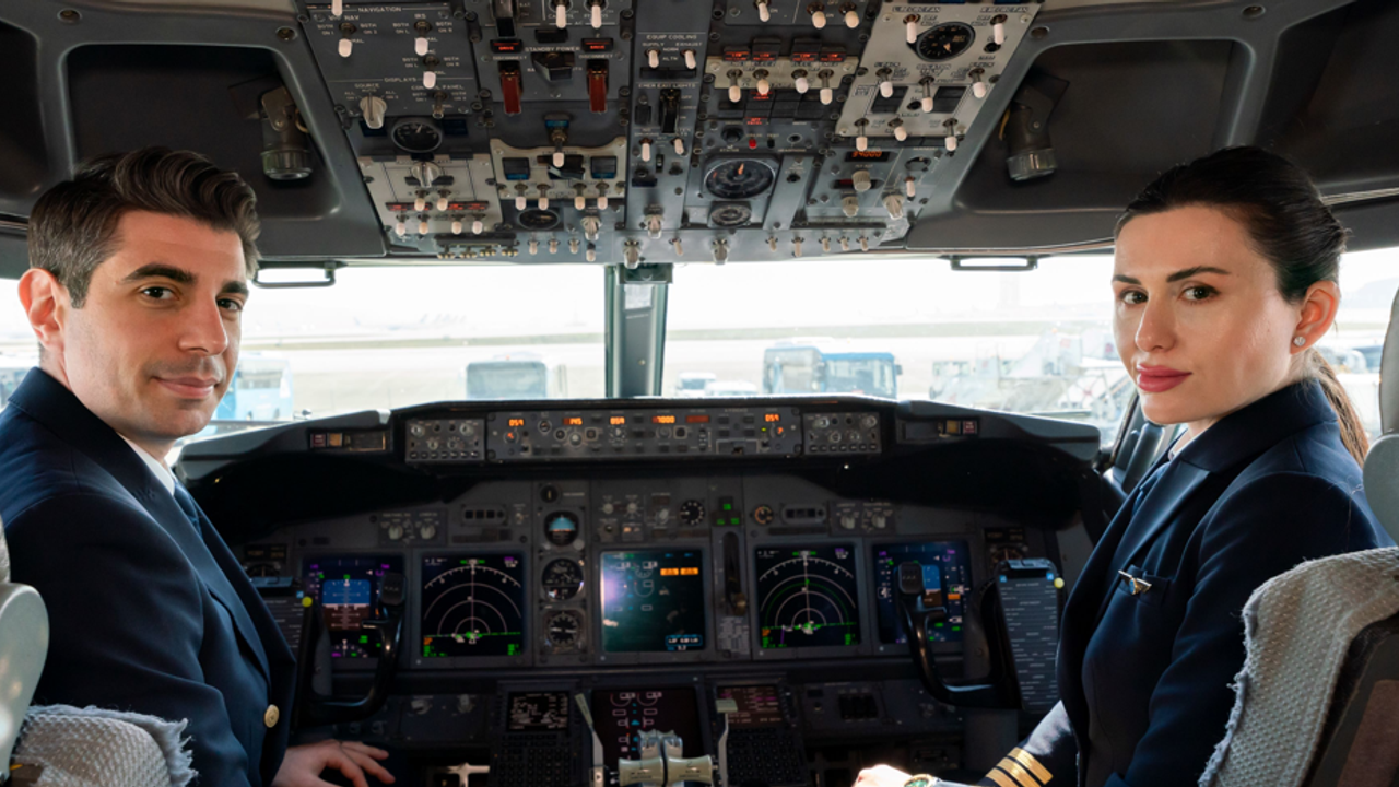 AJet’ten ikinci pilotlara kaptan pilotluk fırsatı görseli