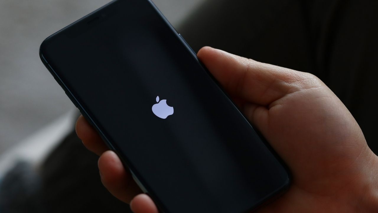 Apple tarih yazdı: Piyasa değeri 4 trilyon doları aştı görseli