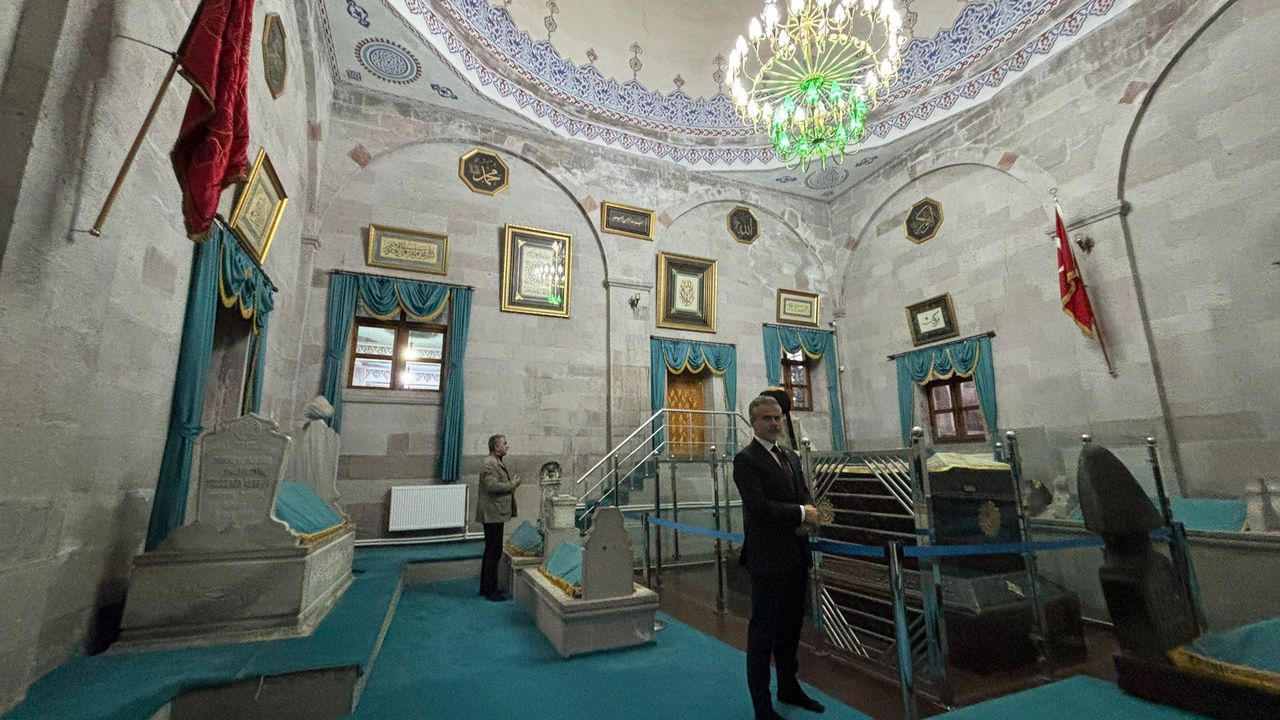 Suat Kılıç: “Tarihi ve manevi zenginliğinle muhteşemsin Kars” görseli