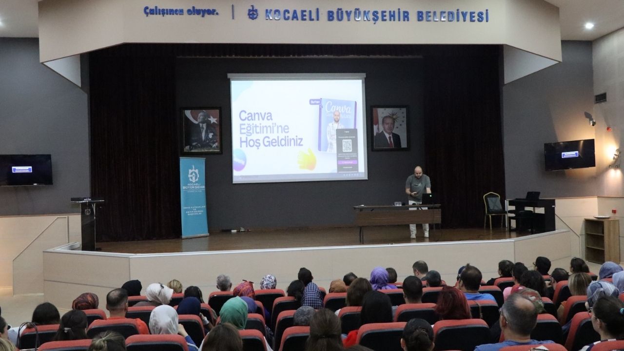 Kocaeli Büyükşehir personeli “Canva” eğitimi aldı görseli