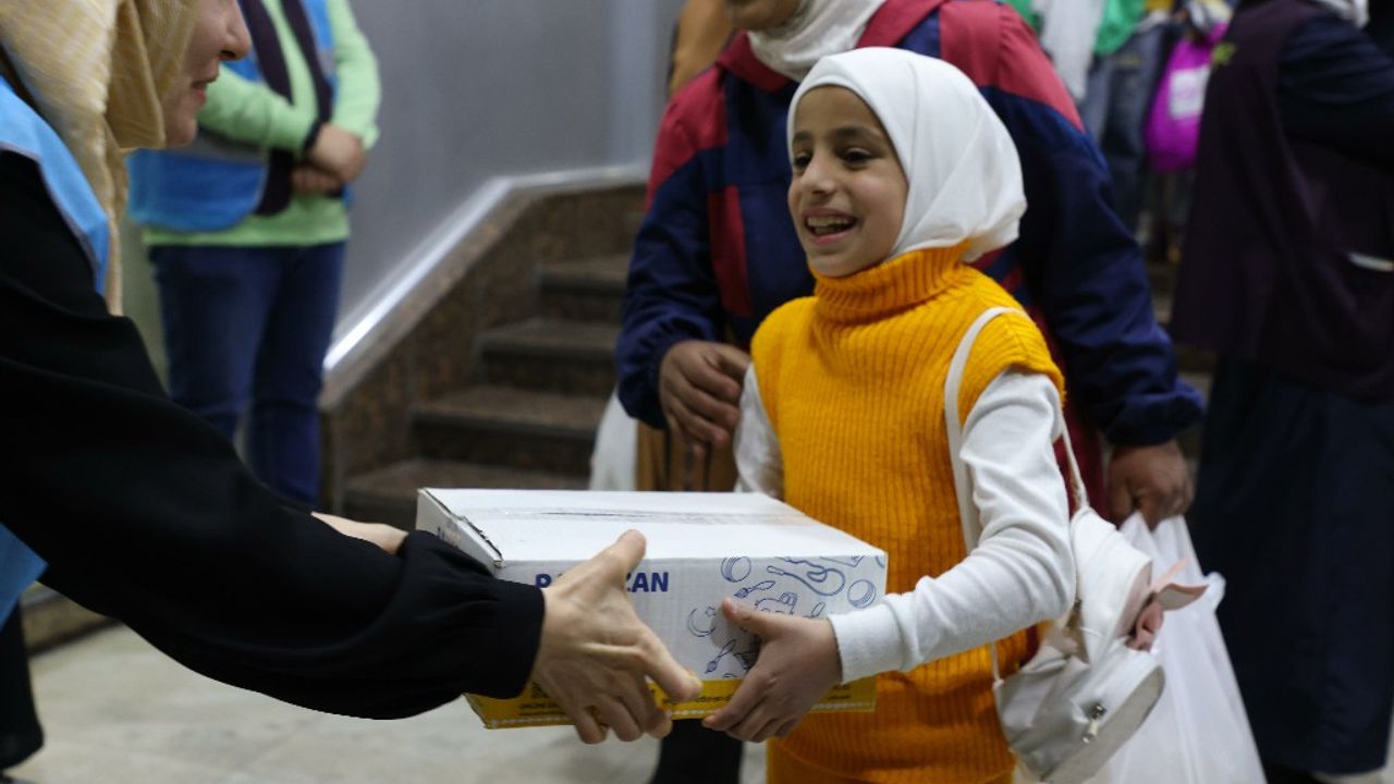Yetim Vakfı, Ramazan'da 29 ülkede 419 bin kişiye ulaştı görseli