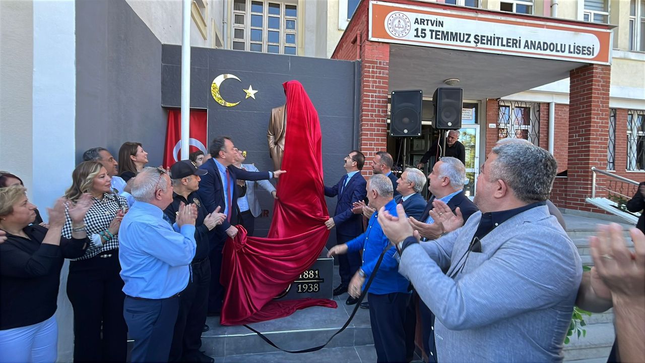 Artvin Ticaret Borsası ve iş dünyasından eğitime anlamlı katkı görseli