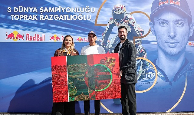 Castrol’den Sanat ve Sporu Buluşturan Eser: Devrim & Renk Erbil’den Toprak Razgatlıoğlu’na “Işığın ve Rengin Yolculuğu” görseli