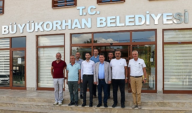 Başkan Erkan Aydın dağ yöresine çıkartma yaptı görseli