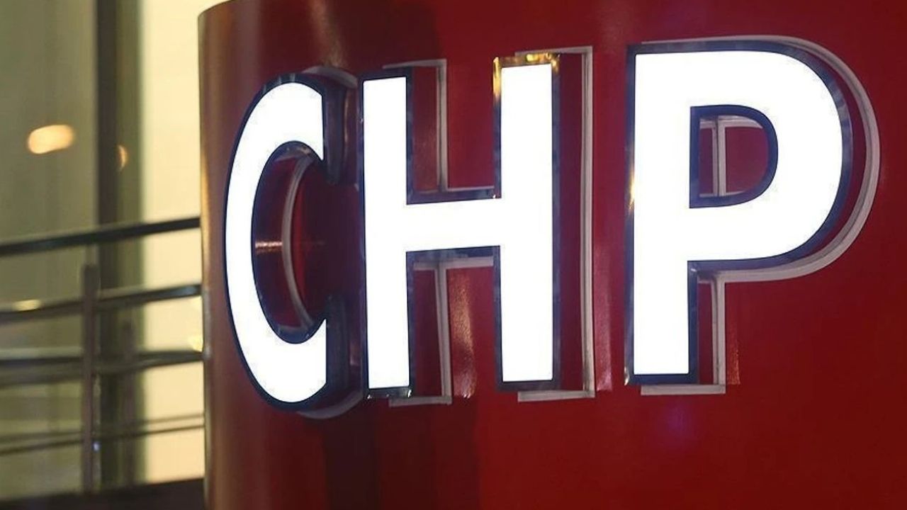CHP’nin kurultay davası 2026’ya ertelendi görseli