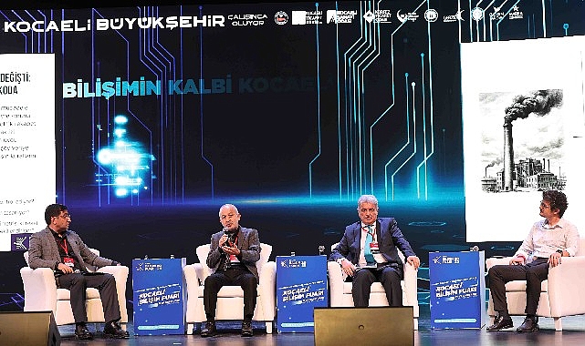 Kocaeli'de 'dijital savaşlar' ve 'adalet' konuşuldu görseli