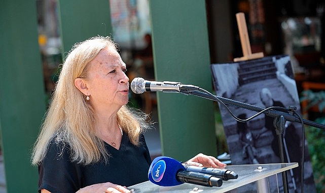 Usta gazeteci İsmail Sivri Konak’ta anıldı görseli