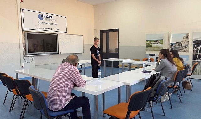 Denizcilik Alanı Öğrencileri Protokol Sınıfı Mülakatıyla Sektöre Hazırlanıyor görseli