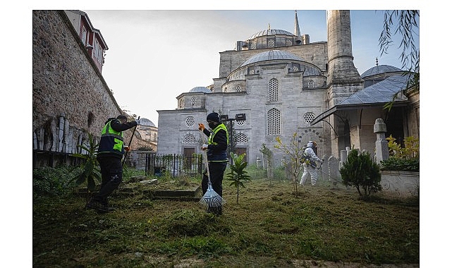 İBB Tarihi Camileri Titizlikle Temizliyor görseli