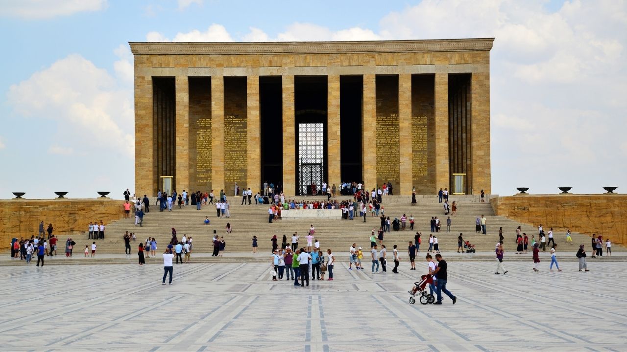 2025’te 8 milyon 242 bin 170 kişi Ata’sını ziyaret etti görseli
