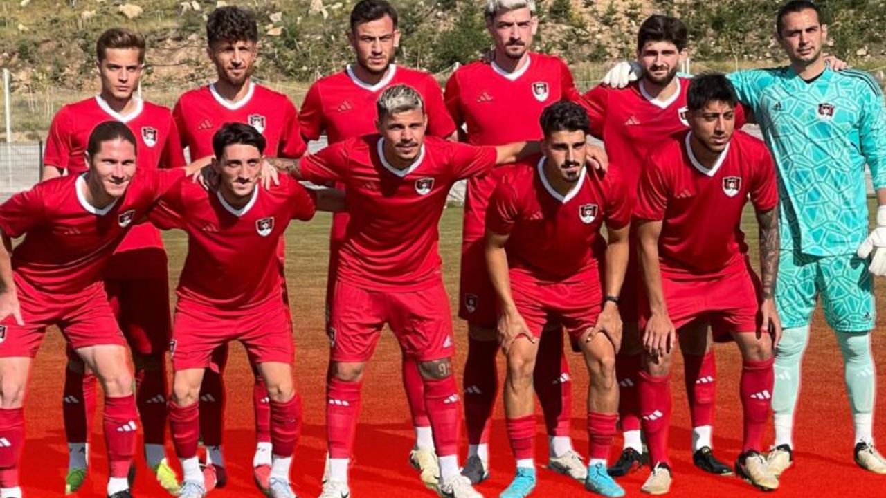 Vanspor ilk hazırlık maçında Hatayspor’a kaybetti görseli