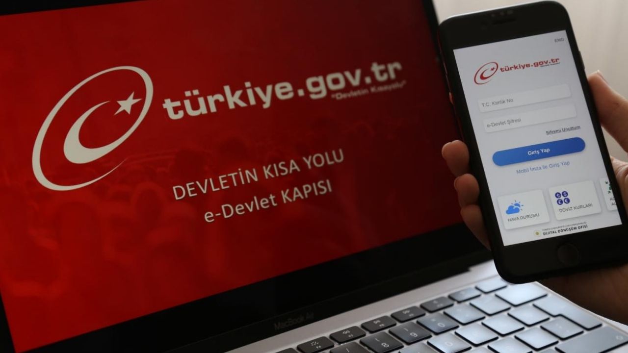 e-Devlet, dijitalleşmede yeni adımlar atıyor görseli