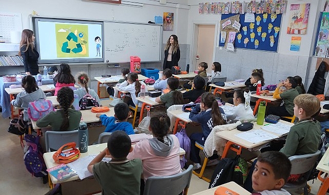 Kemer Belediyesi okullarda ‘Sıfır Atık’ eğitimi veriyor görseli