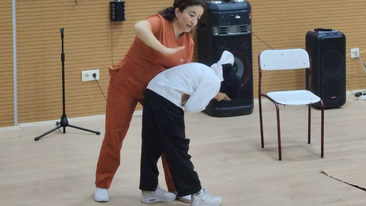 Şehit Sefa Tiftik Anadolu İ.H Lisesi’nde ilk yardım semineri görseli