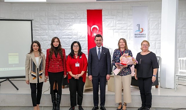 Bayraklı’da Kadına Yönelik Şiddetle Mücadele Çalıştayı görseli