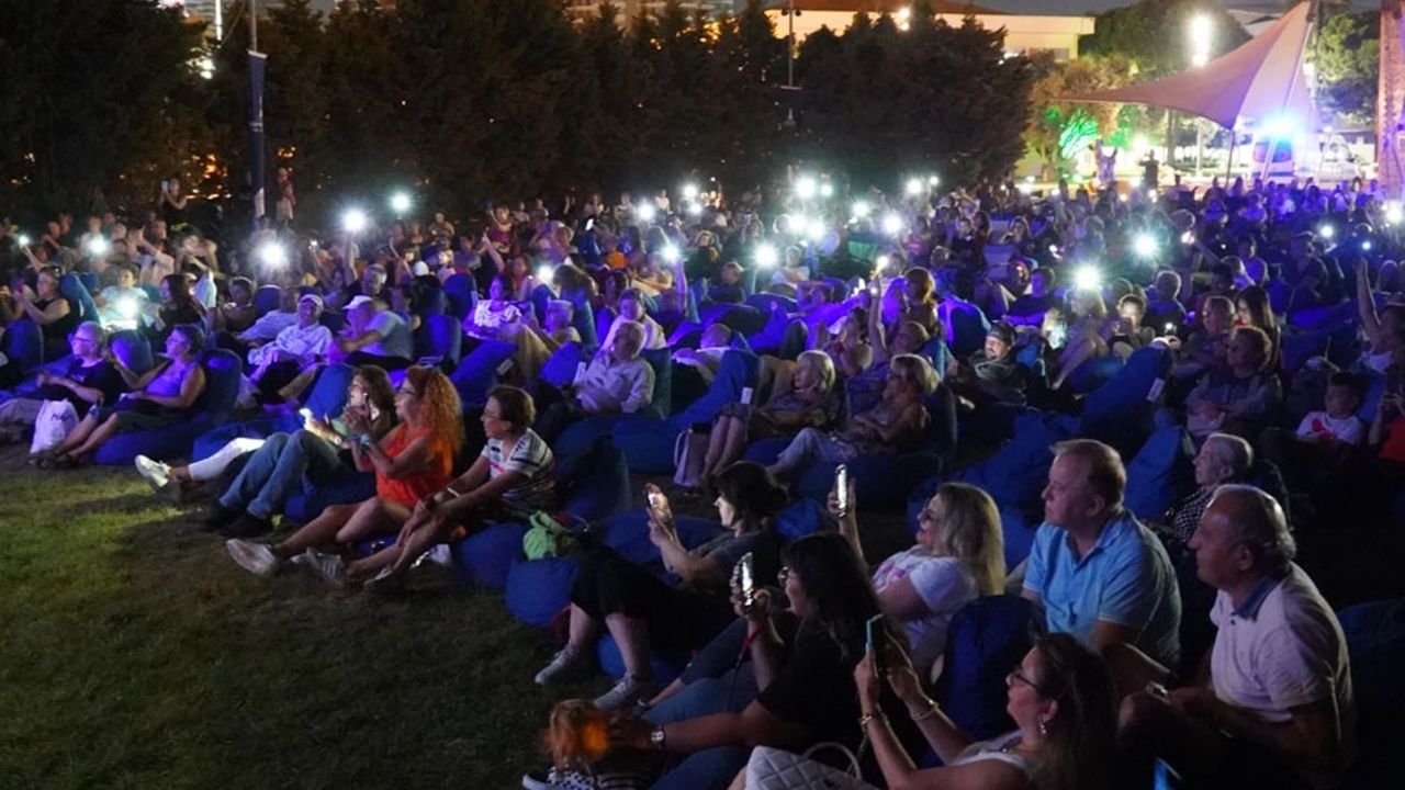 İzmir'de 'Çim Konserleri' 1 Temmuz’da başlıyor görseli