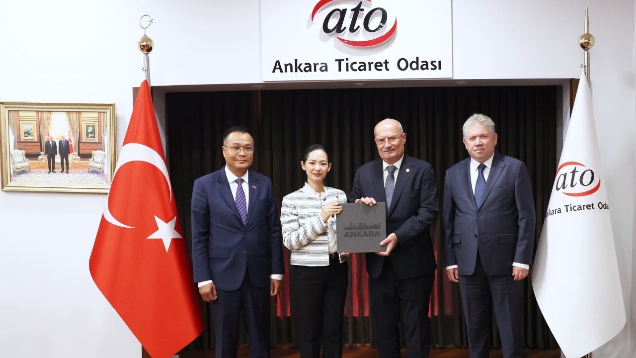 Kamboçya Ticaret Bakanı ATO’da: Ticarette 1 milyar dolar hedefi görseli