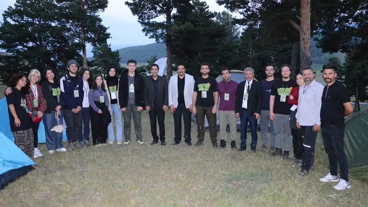 “Yabanla Buluşma Kampı” Sarıkamış Osman Yüce Kayak Merkezi’nde başladı görseli