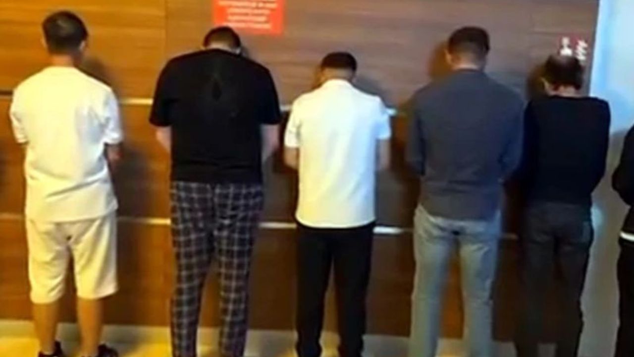 Şehit Ailesini Dolandıran Yüzsüzler Yakalandı görseli
