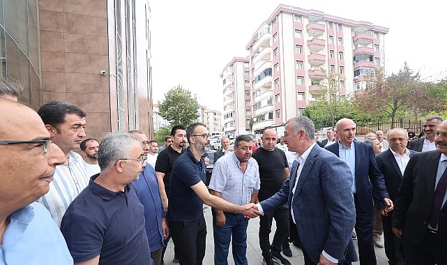 Başkan Büyükakın, Gebzeli servisçilerle bir araya geldi görseli