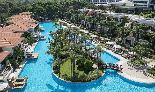Ela Excellence Resort Belek, Netflix İngiltere’de yer alan ilk Türk otel markası oldu görseli
