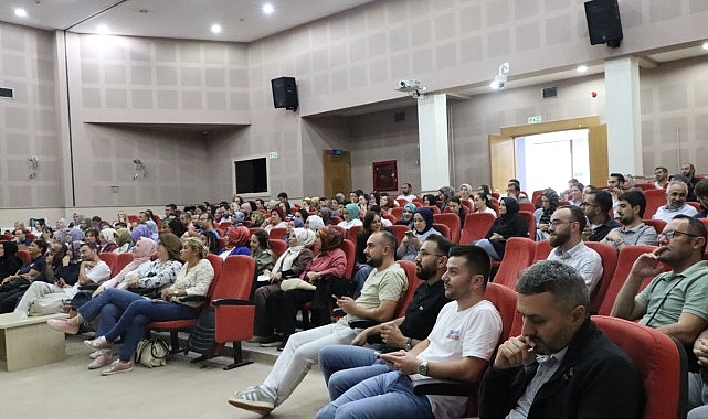 Büyükşehir personeli "Canva" eğitimi aldı görseli