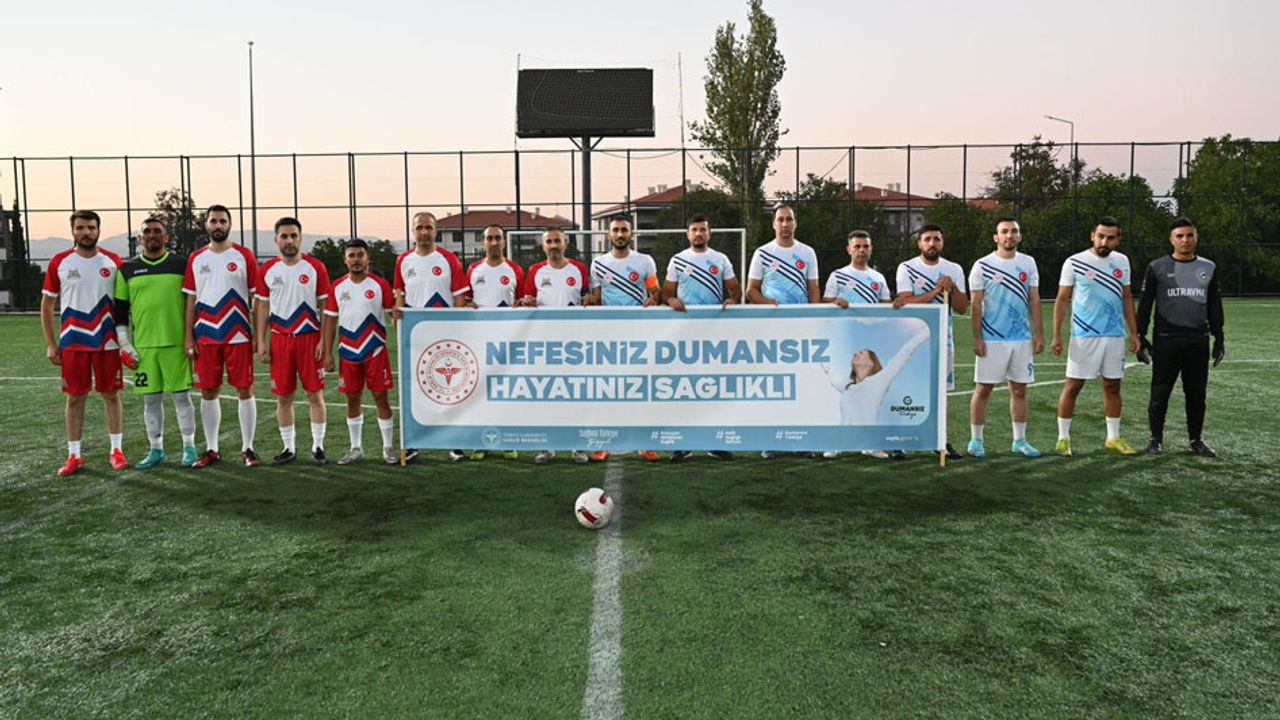 Isparta’da Başkanlık Kupası Kurumlararası Futbol Turnuvası devam ediyor görseli
