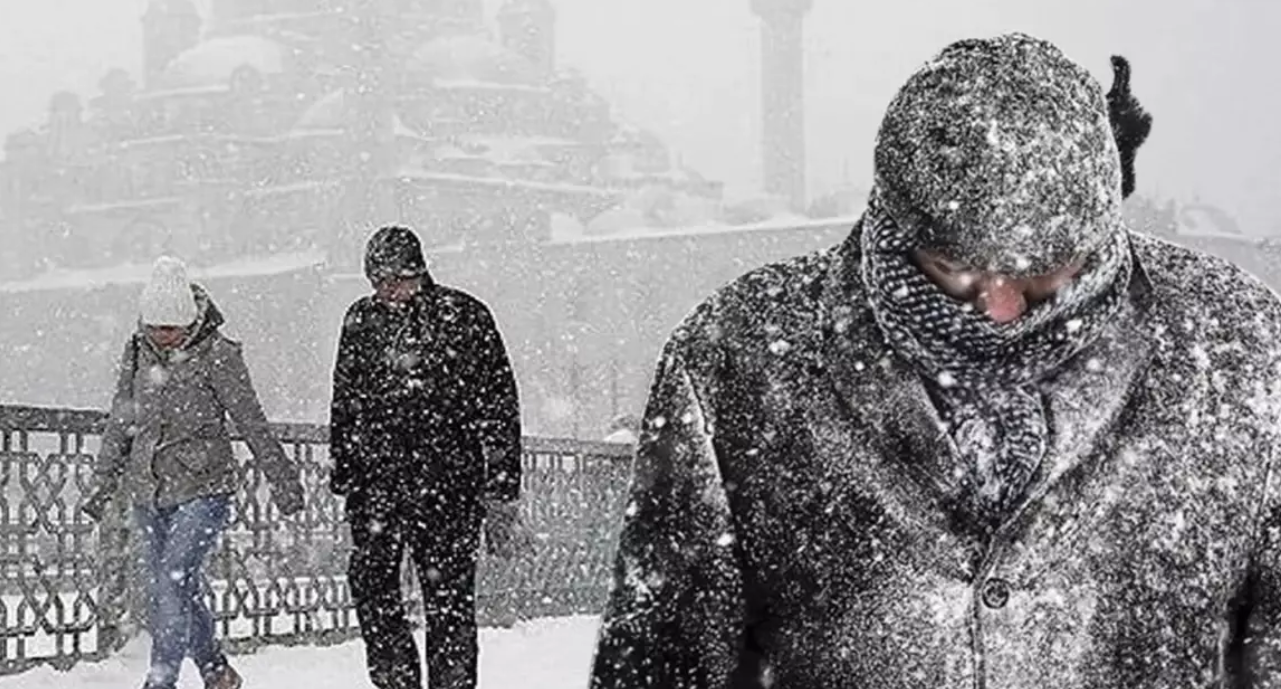 İSTANBUL İÇİN GERİ SAYIM: CUMA GÜNÜ ŞEHİR BEYAZA BÜRÜNEBİLİR! görseli