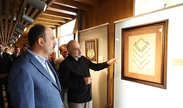 Başkan Altay Meydan Evleri’nde Sergileri ve Esnafları Ziyaret Etti görseli