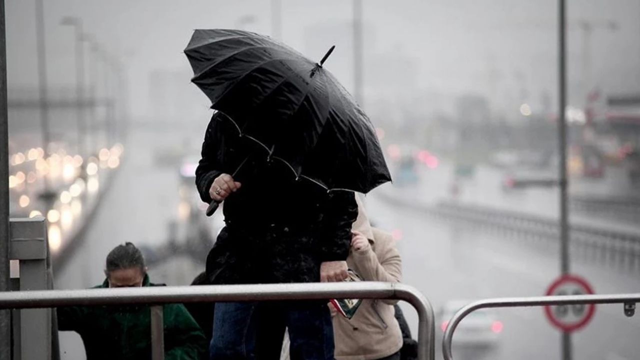 Hava sıcaklıkları düşüyor: Yağışlı hava etkisini artıracak görseli