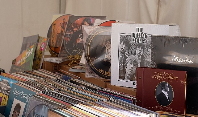 Müzik tutkunları, Maltepe Plak Günleri'nde buluştu görseli