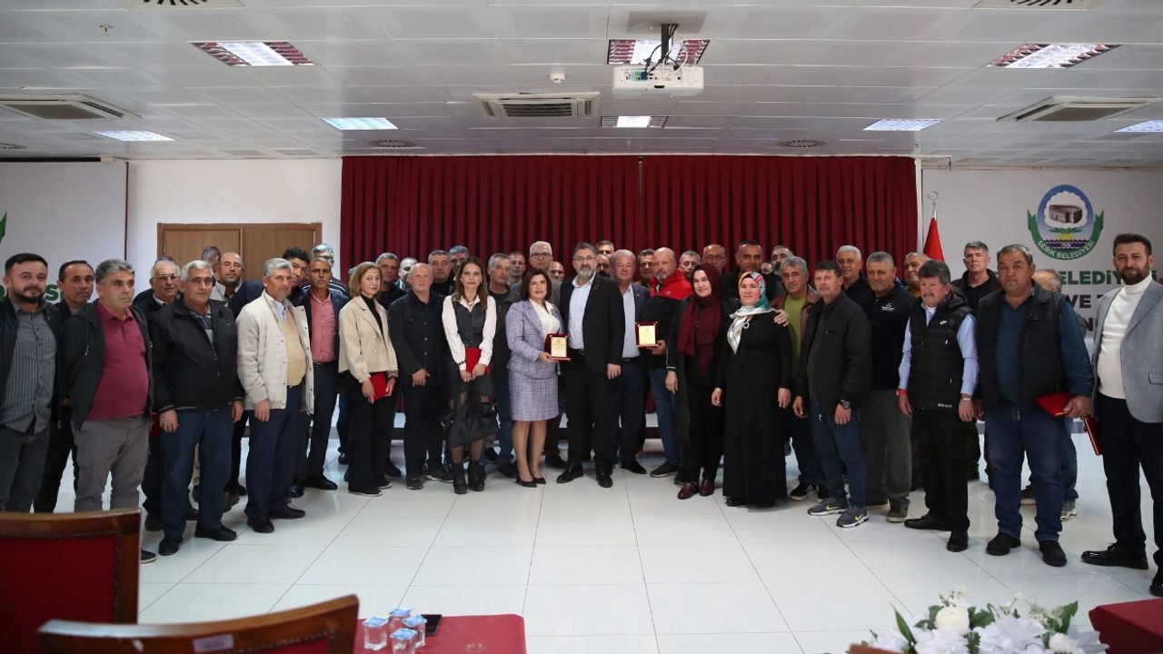 Serik Belediyesi’nde emekli personele vefa yemeği görseli