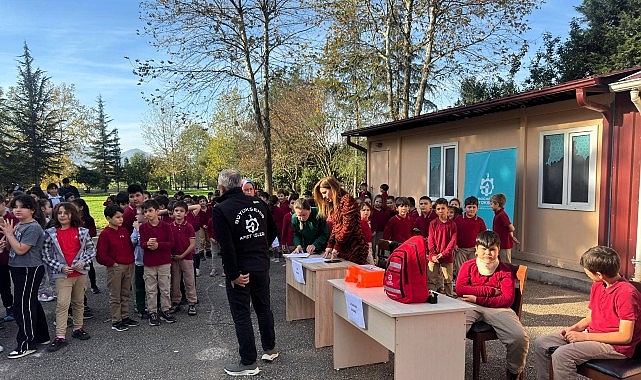 Kartepe’deki okullarda afet eğitimi ve tatbikatı görseli