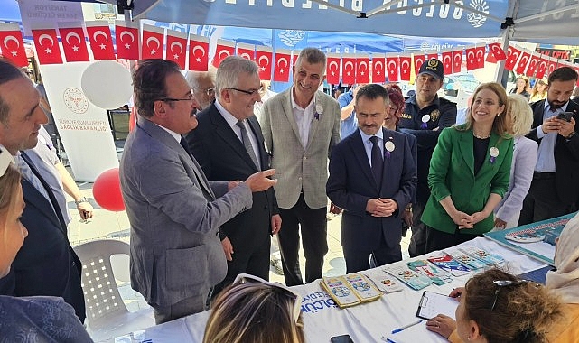 Gölcük’te Sağlık Sokağına Yoğun İlgi görseli
