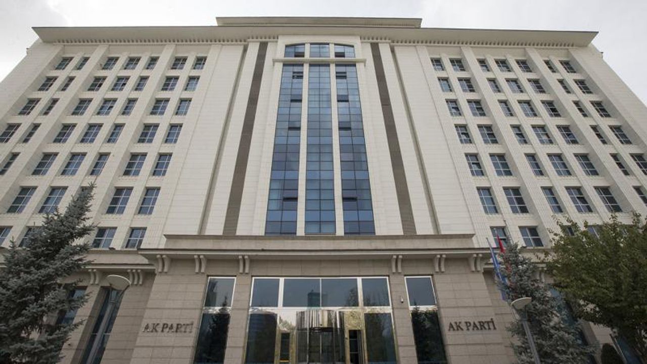 AK Parti 81 ilde "Yeşil Dönüşüm ve İklim Farkındalığı Programı" başlatıyor görseli