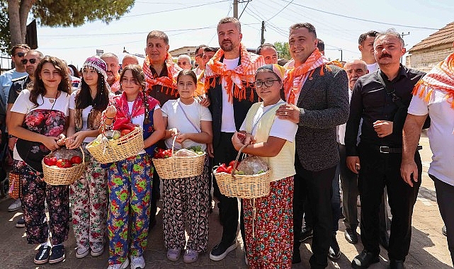Buca’da müzik ve lezzet dolu Bardacık Şenliği görseli