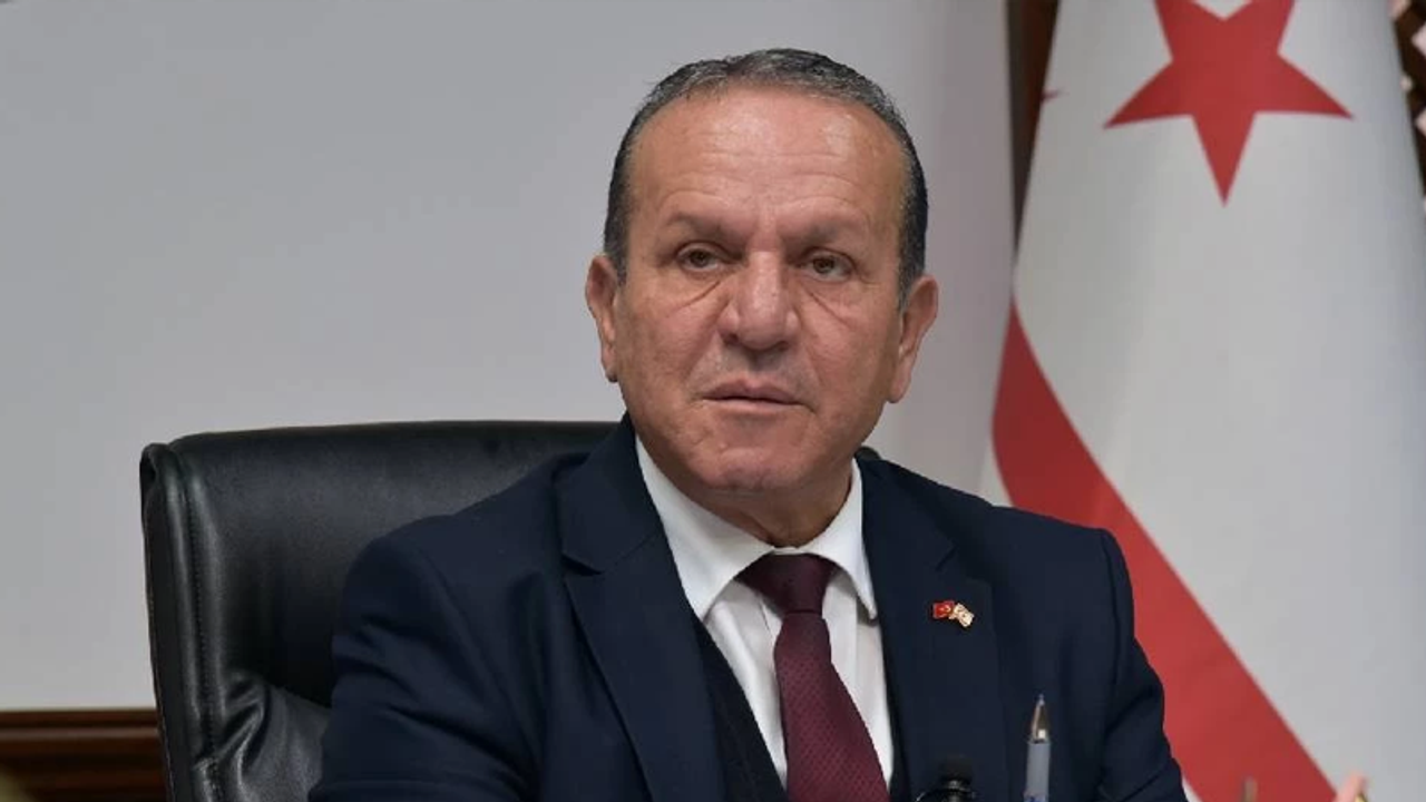 Kıbrıs Demokrat Parti’nin 33. Yıl Programında Ersin Tatar’a tam destek görseli