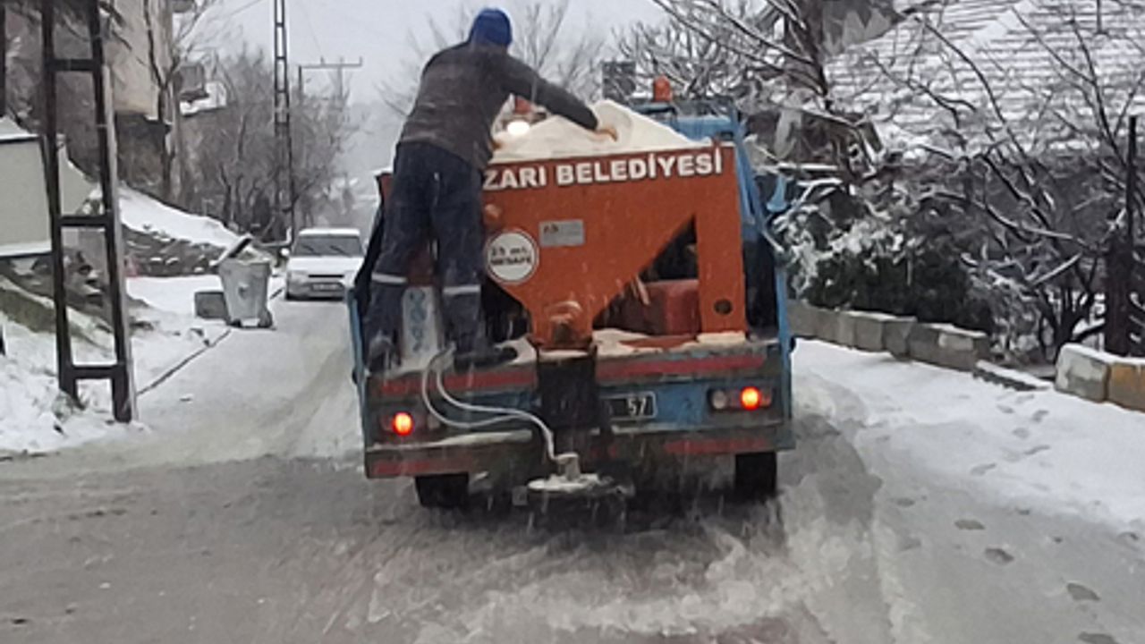 Beypazarı’nda kardan kapalı köy yolu yok görseli