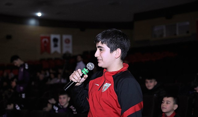 Keçiören’de Genç Sporcular İçin “Sağlıklı Zihin, Güçlü Beden” Sempozyumu görseli