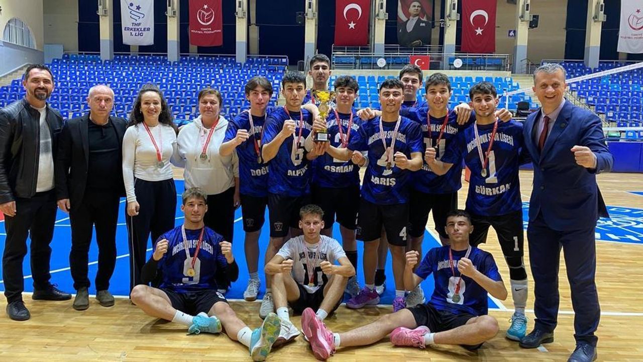 112 genç sporcu Aydın şampiyonluğu için ter döktü görseli