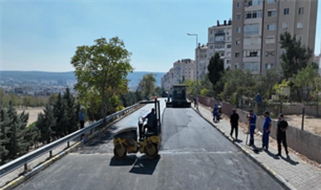 Buca’da tarihi asfalt yatırımı görseli
