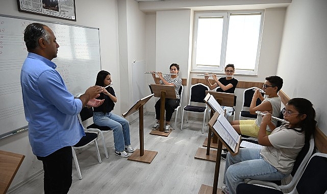 Ücretsiz yaz kurslarına büyük ilgi görseli