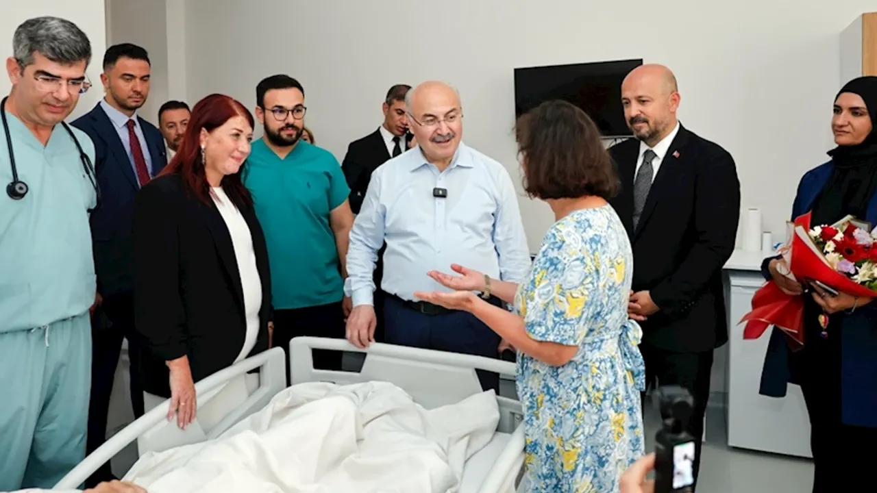 “Vatandaşlarımız daha kaliteli sağlık hizmetlerine kavuşuyor” görseli